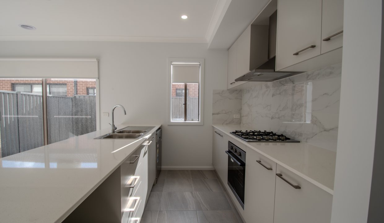 20 Keewong Rd 13